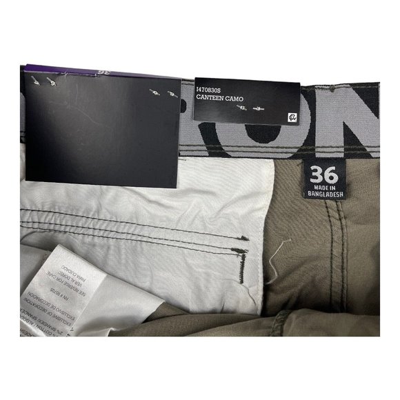 Iron Co Twill Cargo Shorts Men's 36 Green Canteen Camo NWT - Picture 3 of 8